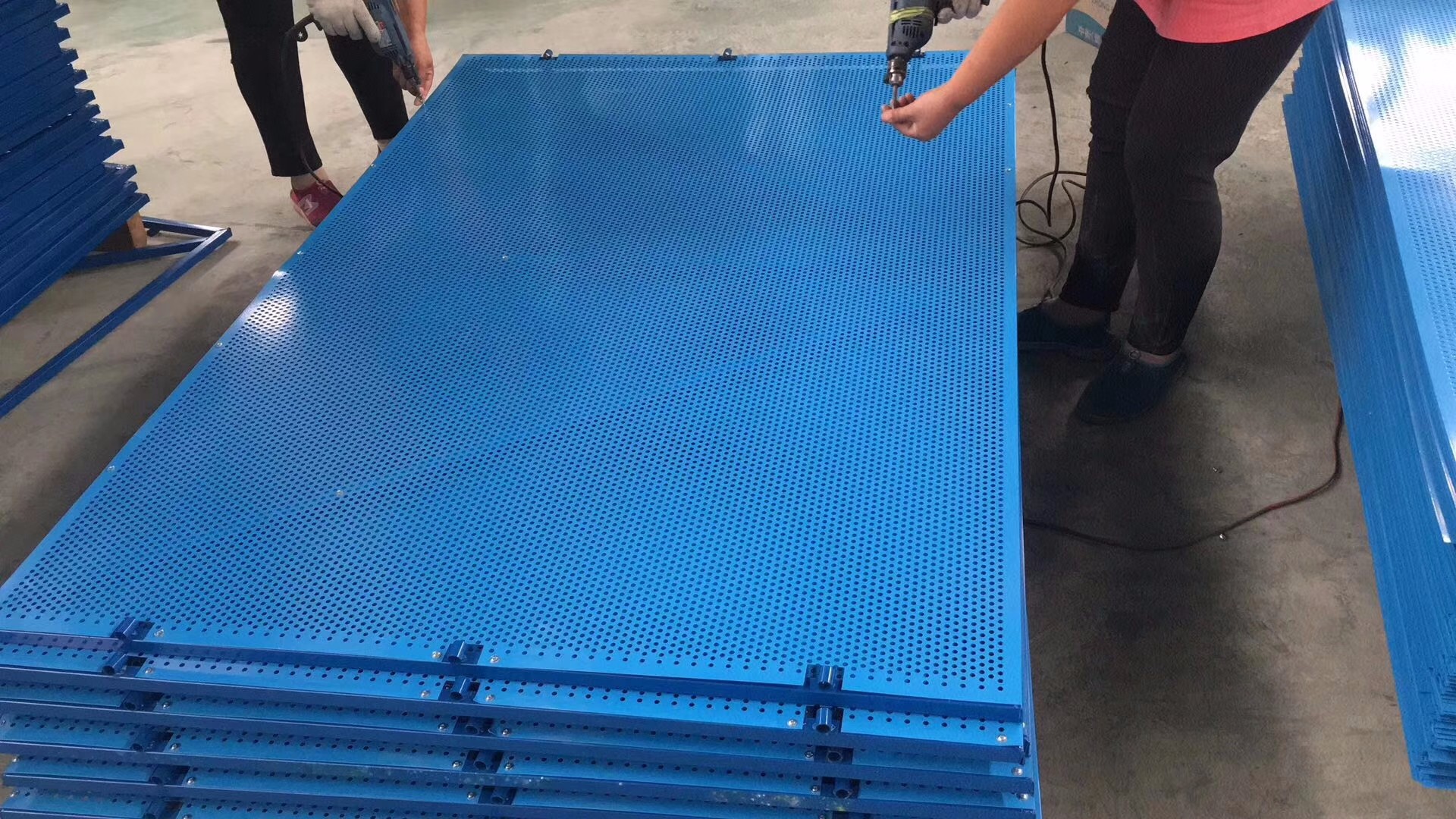 金屬防護網